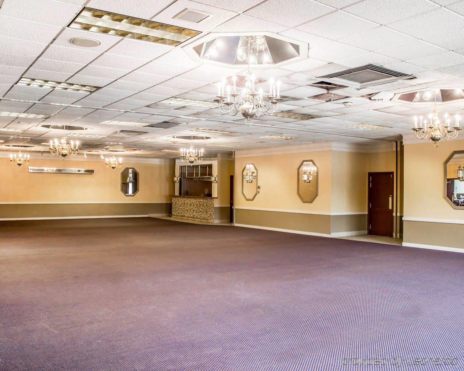 Days Inn Clearfield Buitenkant foto